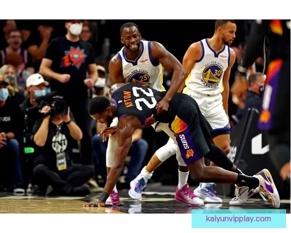 库里透露饮食偏好偶尔故意晚吃妻子准备的饭菜趣事