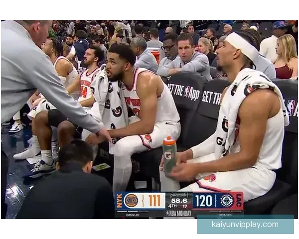 尼克斯场外风波升级 A史密斯与哈特公开对峙直言高层与自己关系密切